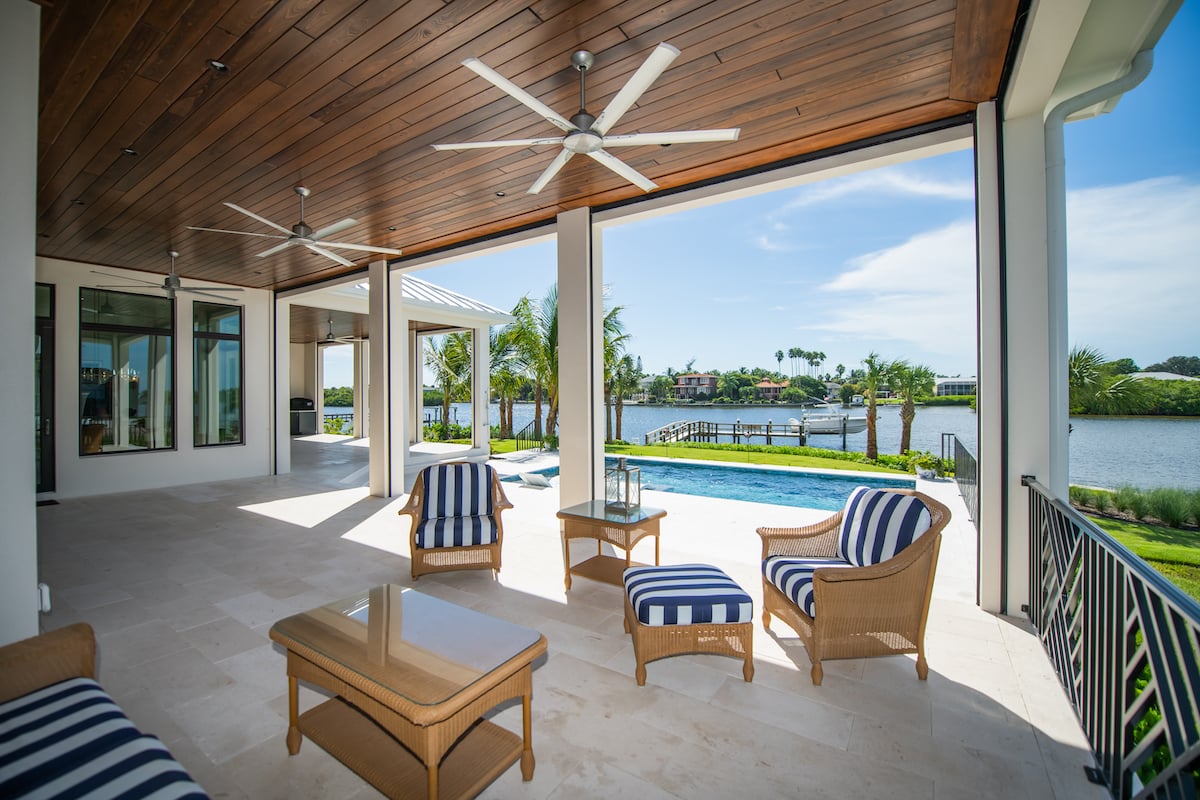 Mariner Point Lanai3761