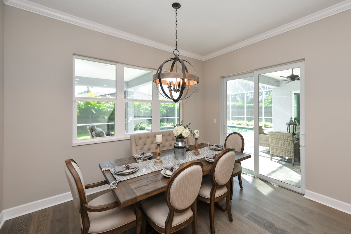 evm_2379-srq360-highres