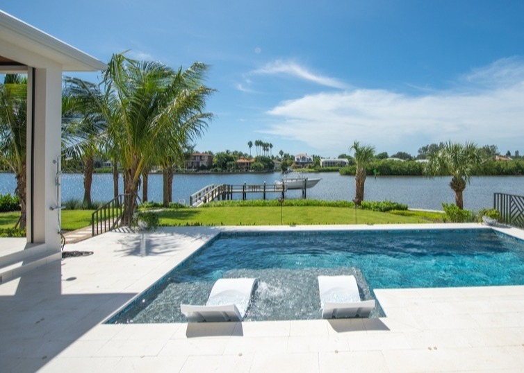 ev9_3727-srq360-highres-2-1